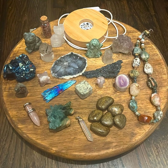 Updated picks! Pick 3/$18 Crystal Bundle - Picture 2 of 8